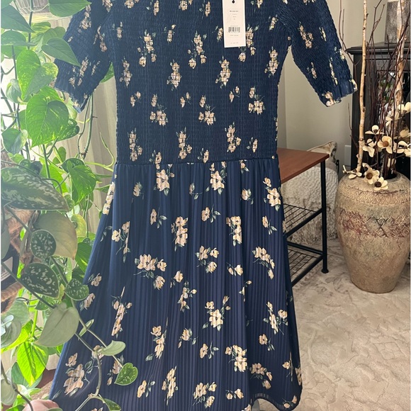 Ali & Jay Women's Barnsdall Midi Dress Blue Floral  MSRP $168 - Picture 10 of 11